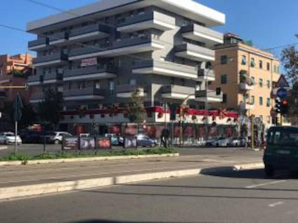 Апартаменти Living Rome Int 2 Екстер'єр фото